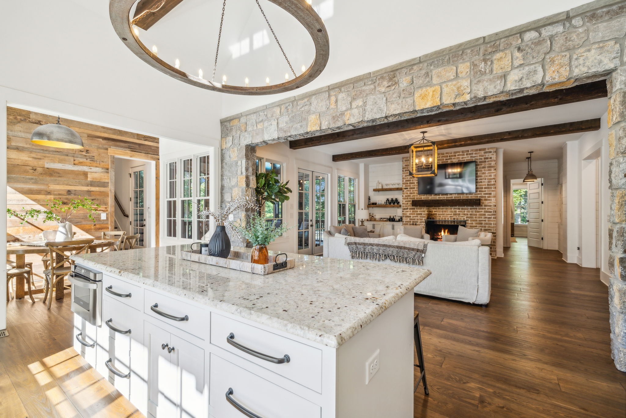 5600 Parker Branch Trl