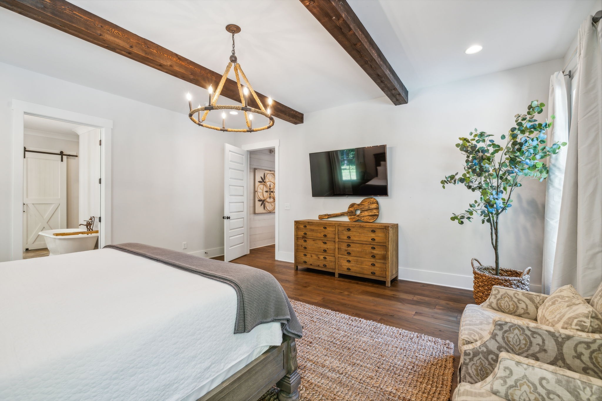 5600 Parker Branch Trl
