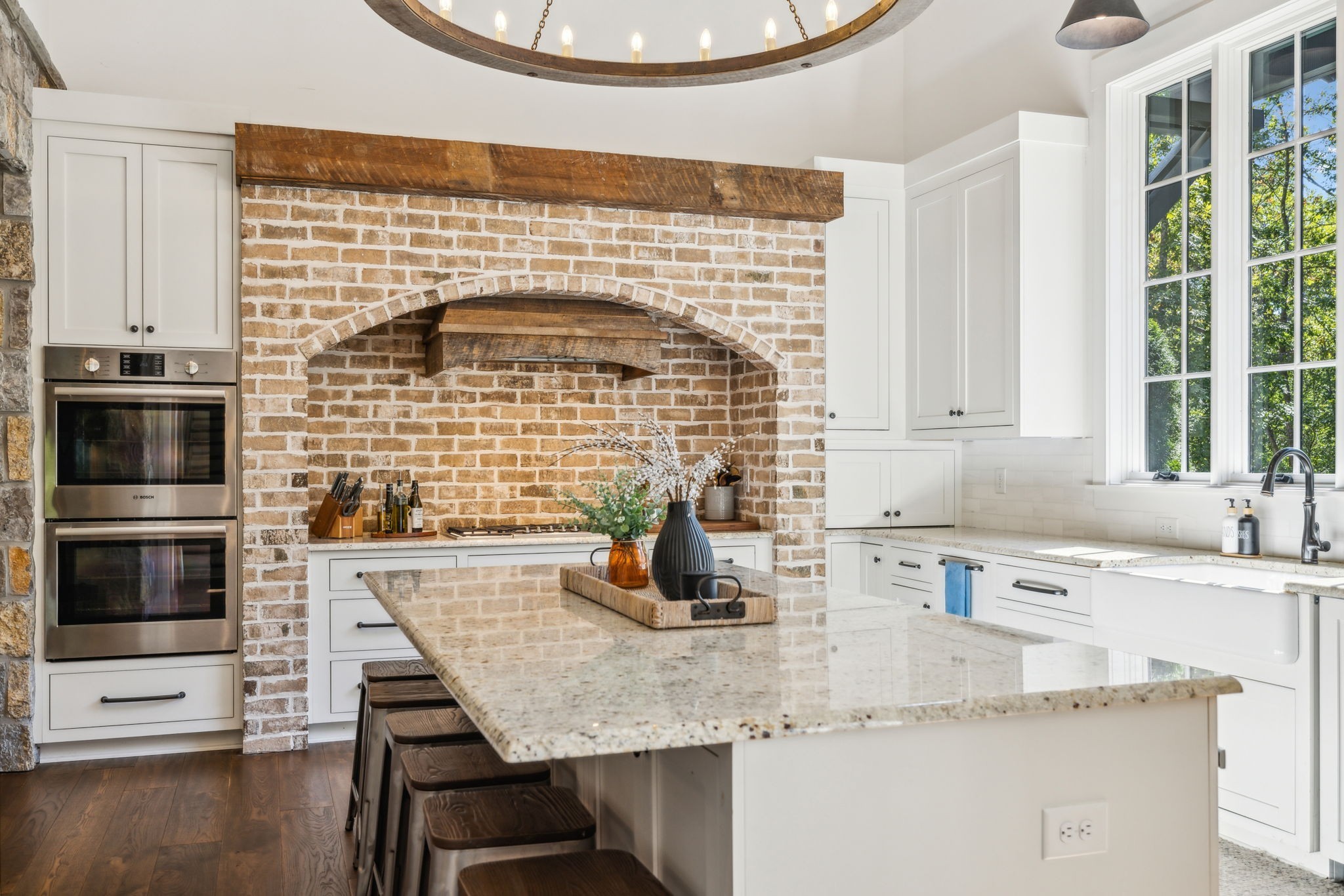 5600 Parker Branch Trl