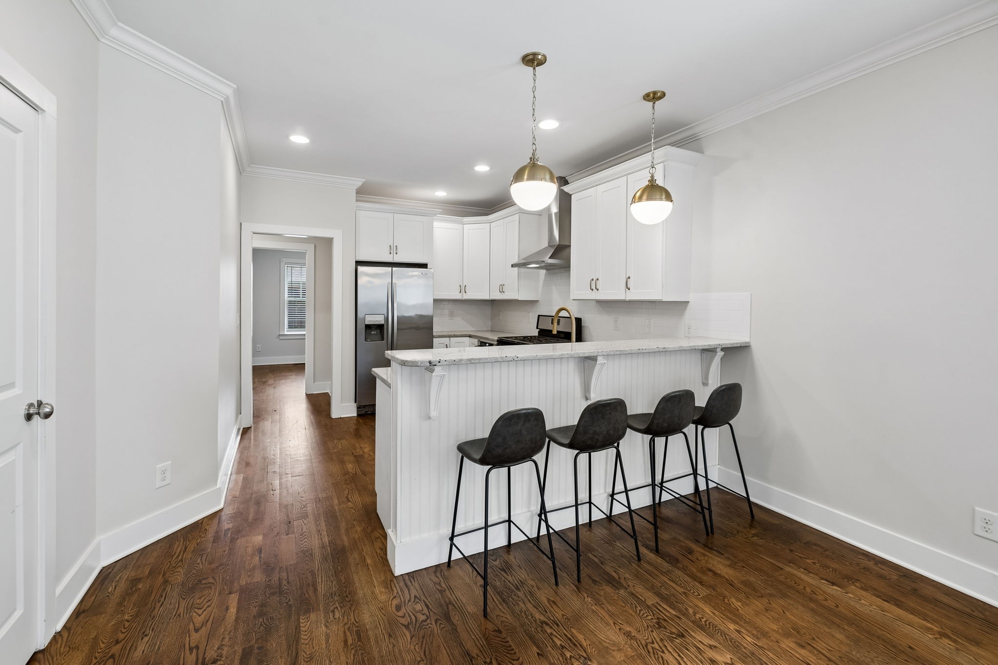 6214 California Ave Unit: A