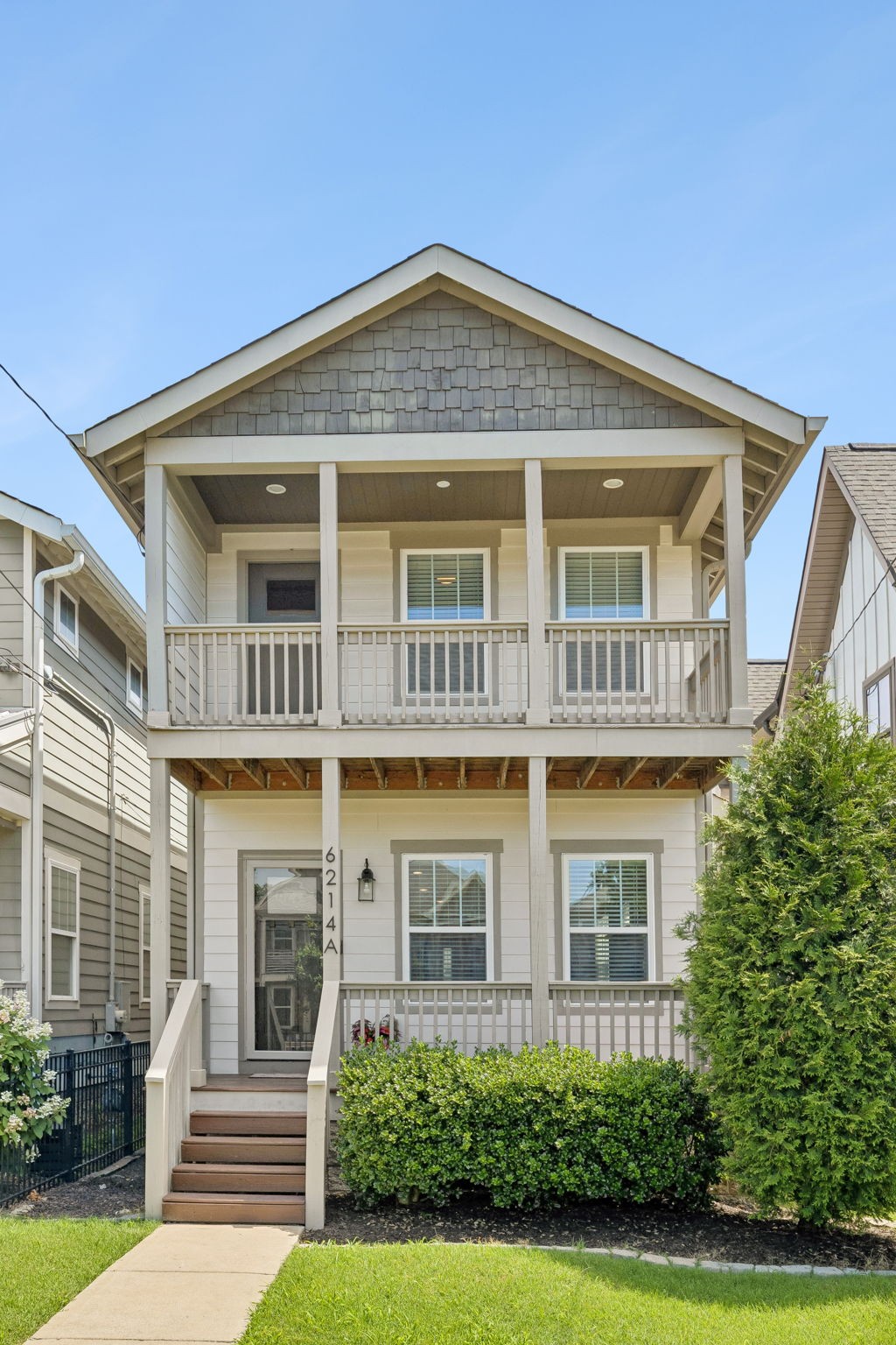 6214 California Ave Unit: A