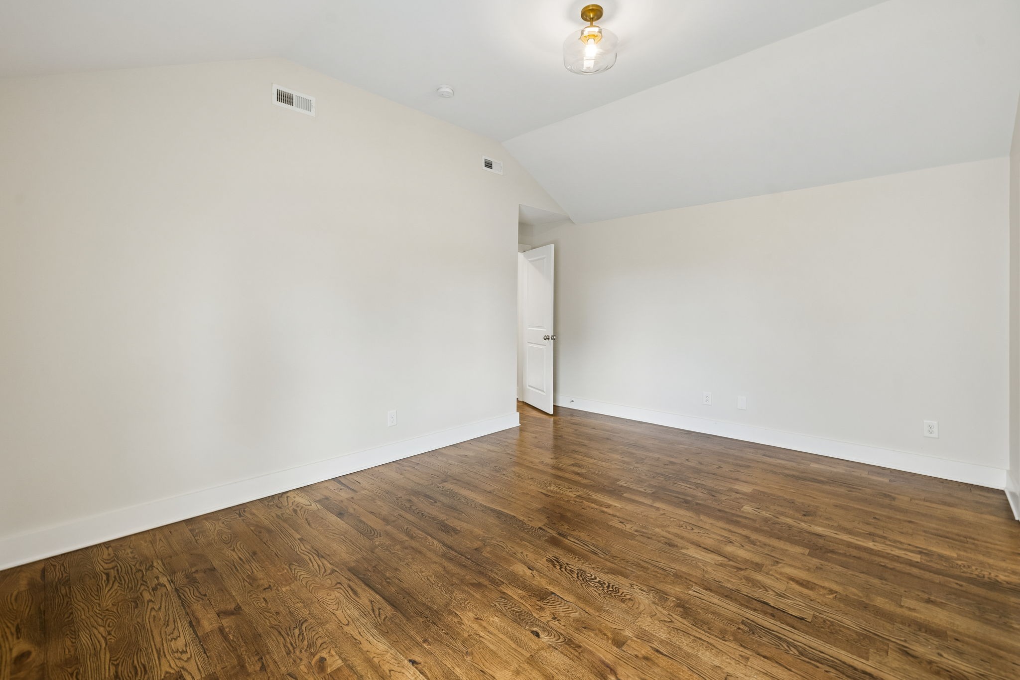 6214 California Ave Unit: A