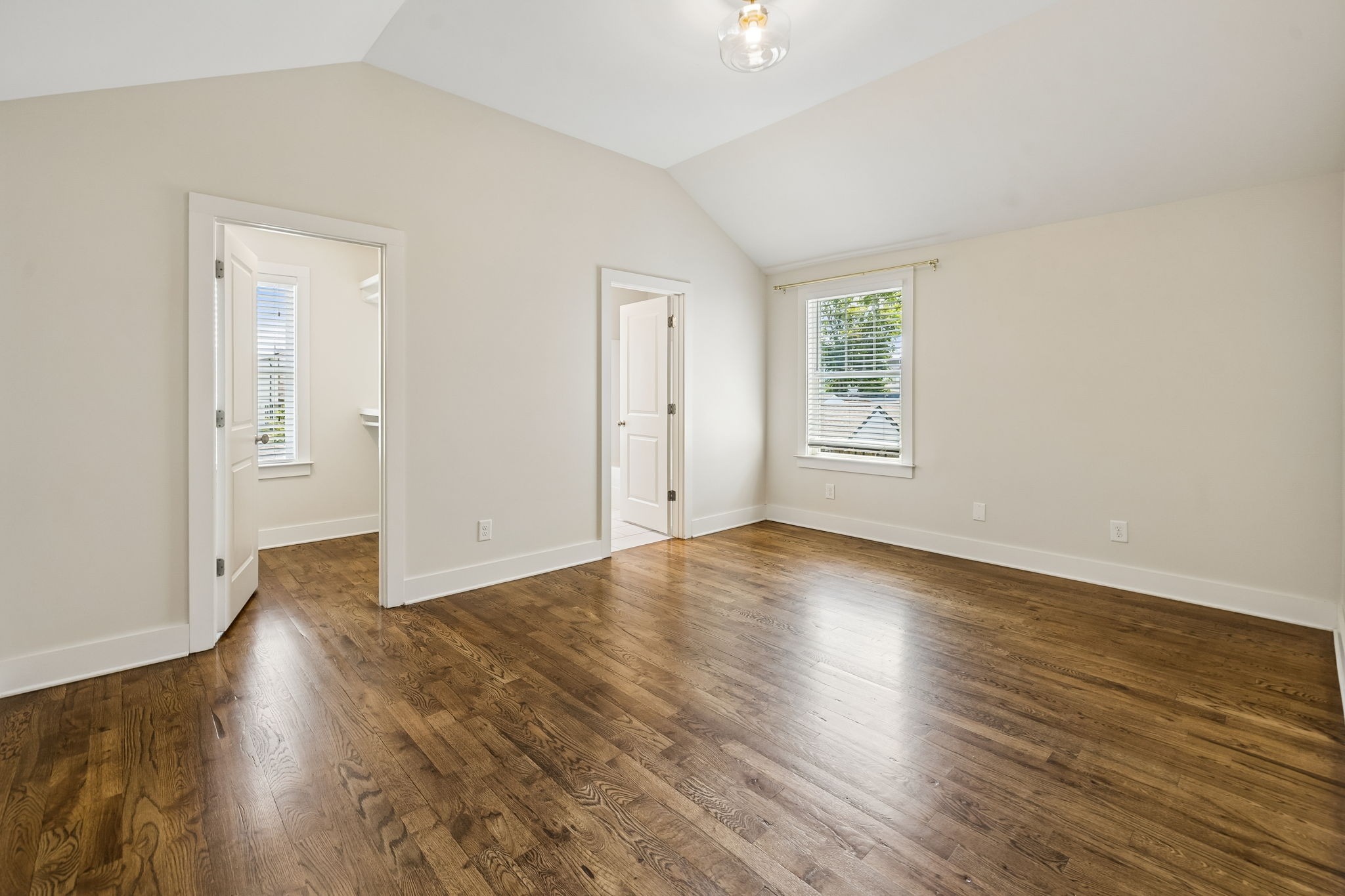 6214 California Ave Unit: A