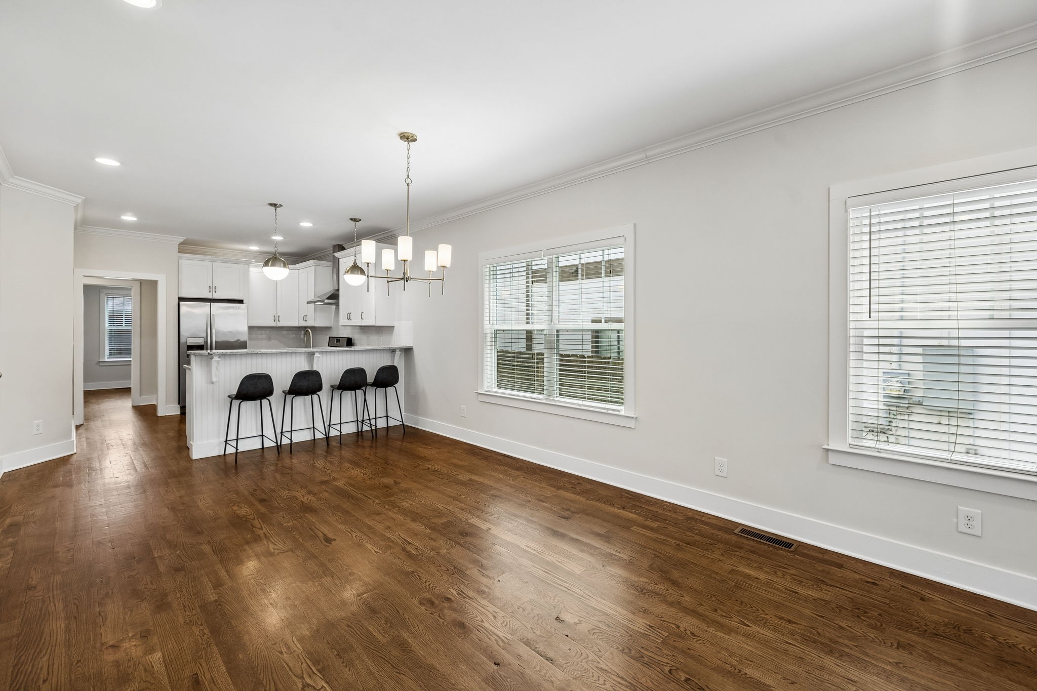 6214 California Ave Unit: A