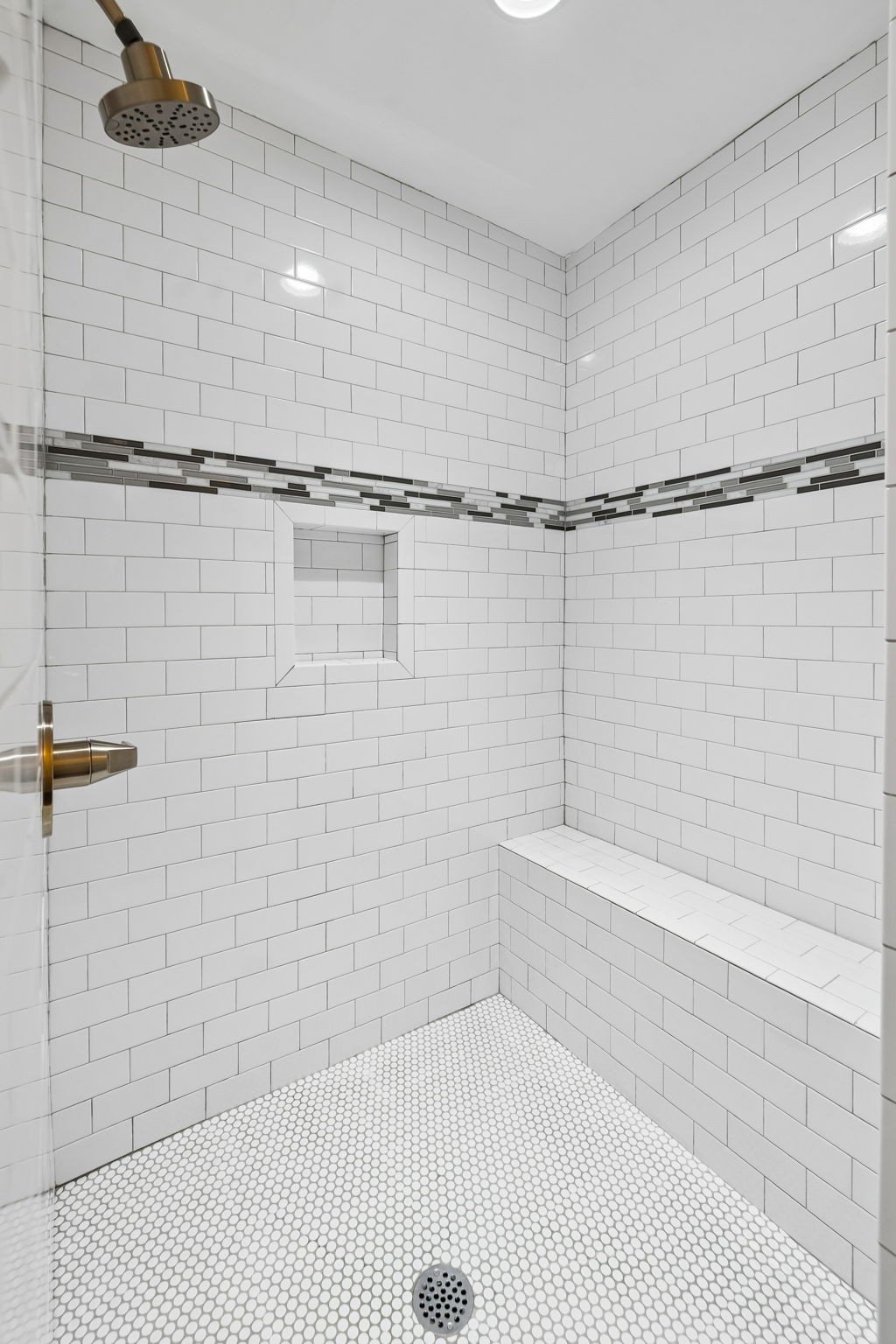 6214 California Ave Unit: A