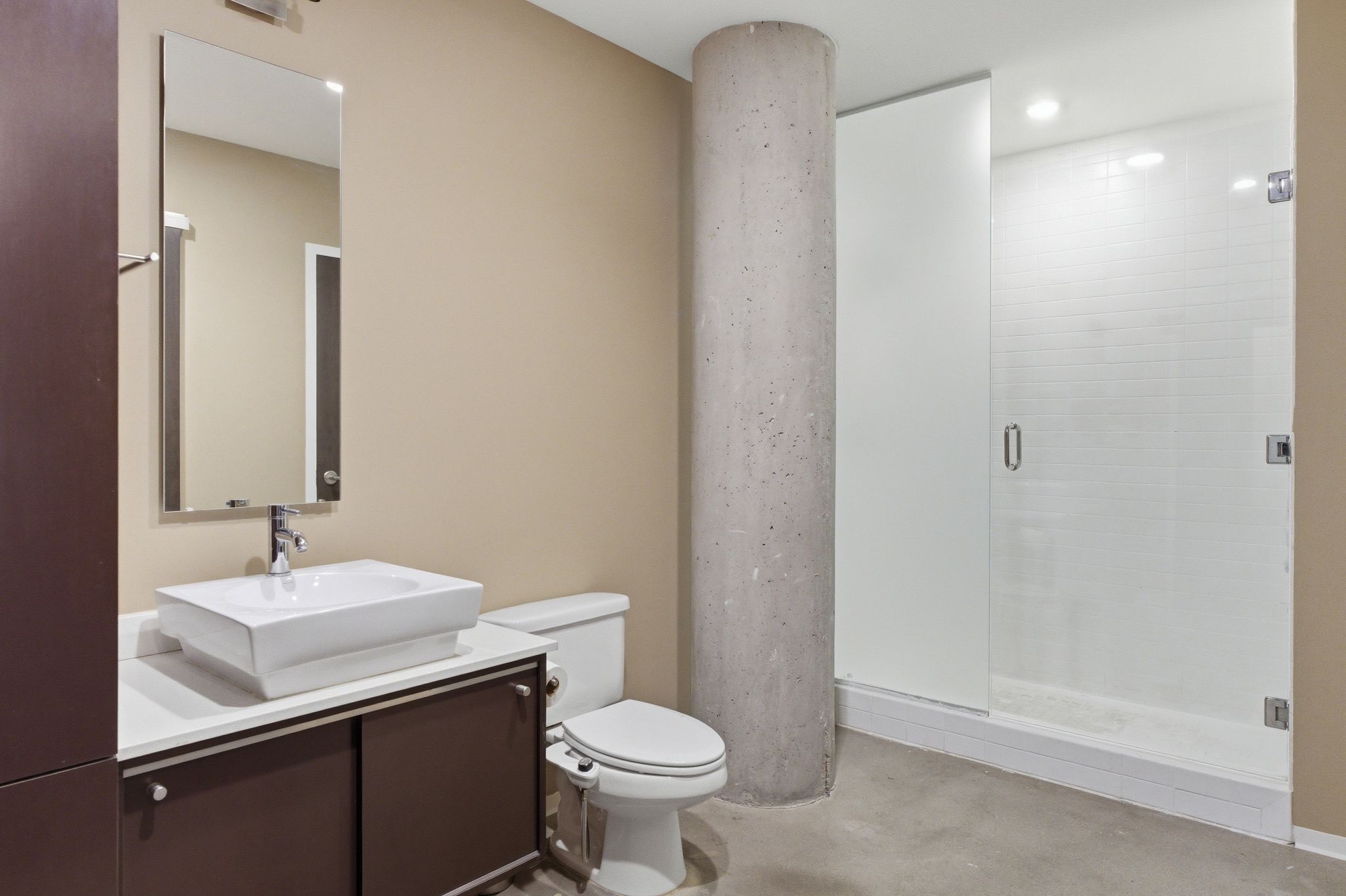 2115 Yeaman Pl Unit: 520