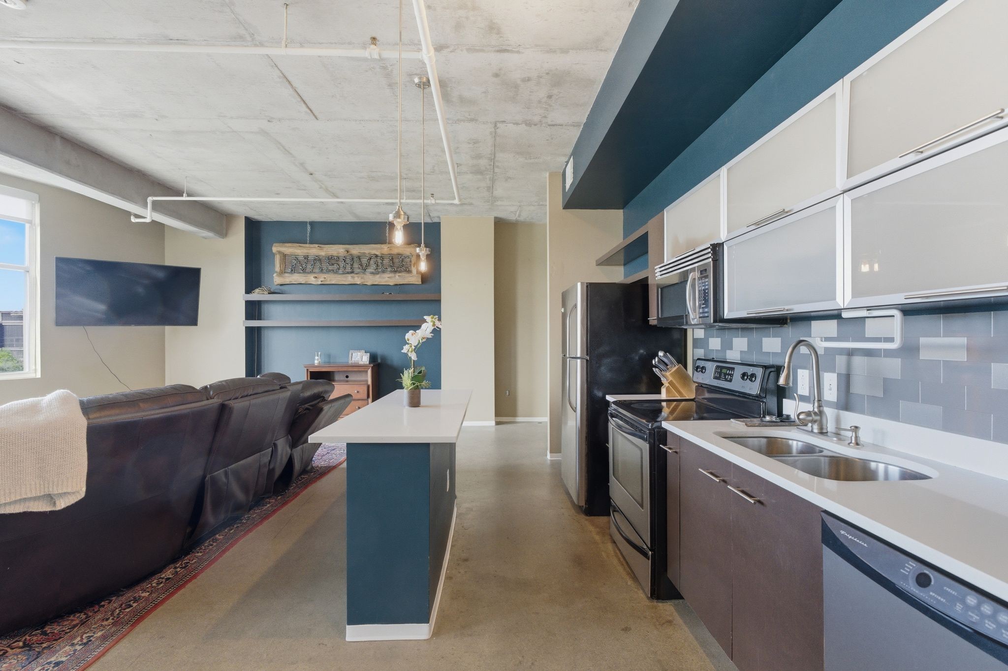 2115 Yeaman Pl Unit: 520