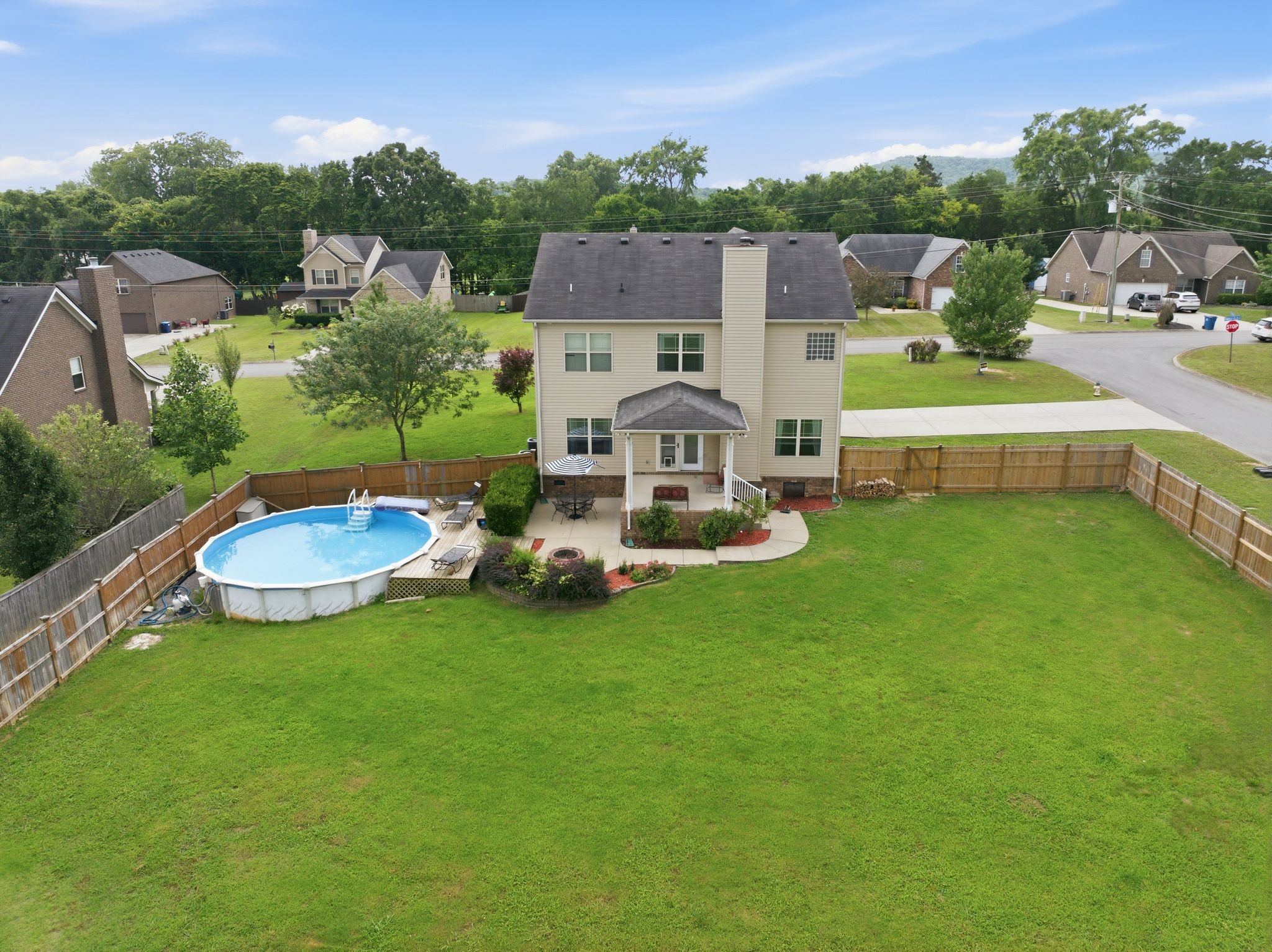 1026 Pinnacle Hills Dr