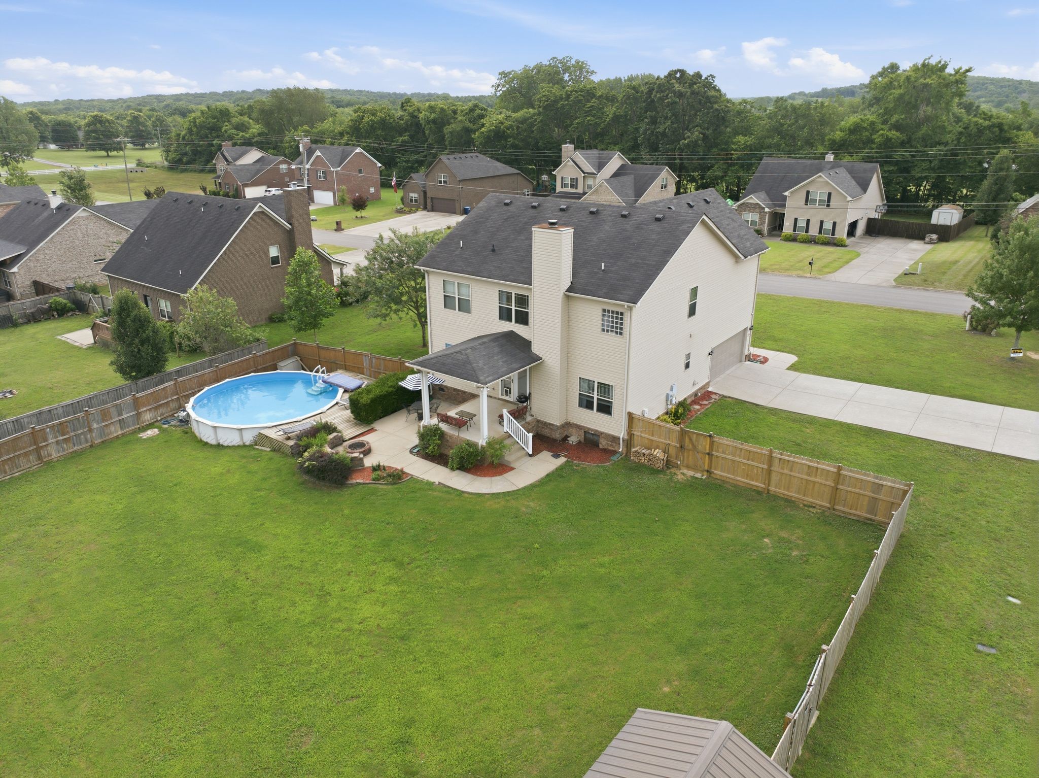 1026 Pinnacle Hills Dr