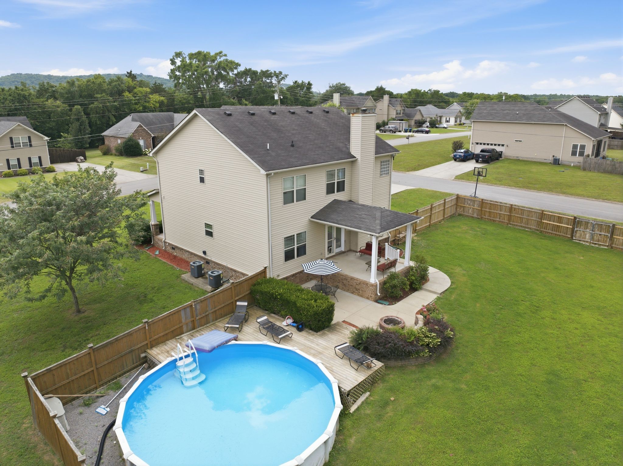 1026 Pinnacle Hills Dr