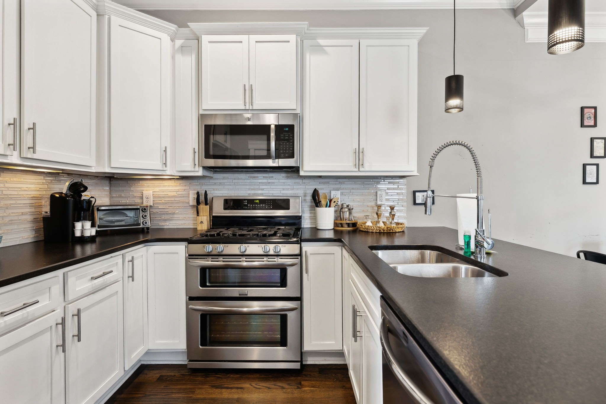 1308 Wedgewood Ave
