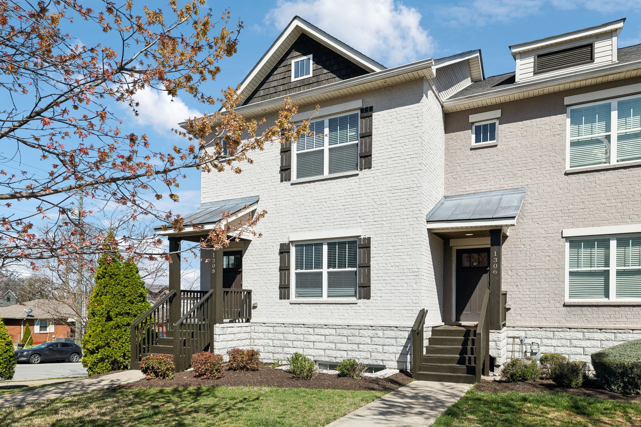 1308 Wedgewood Ave