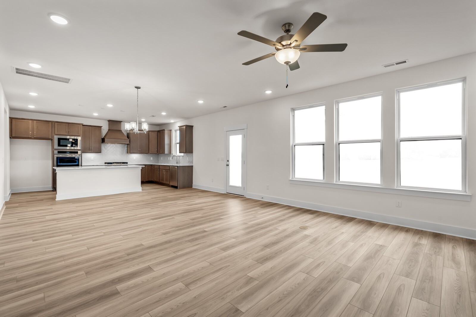 285 Johnnys Place