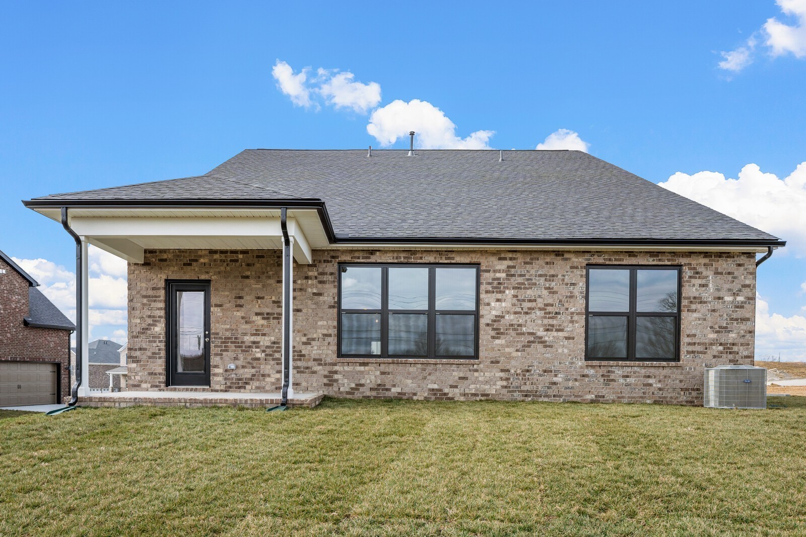 283 Johnnys Place