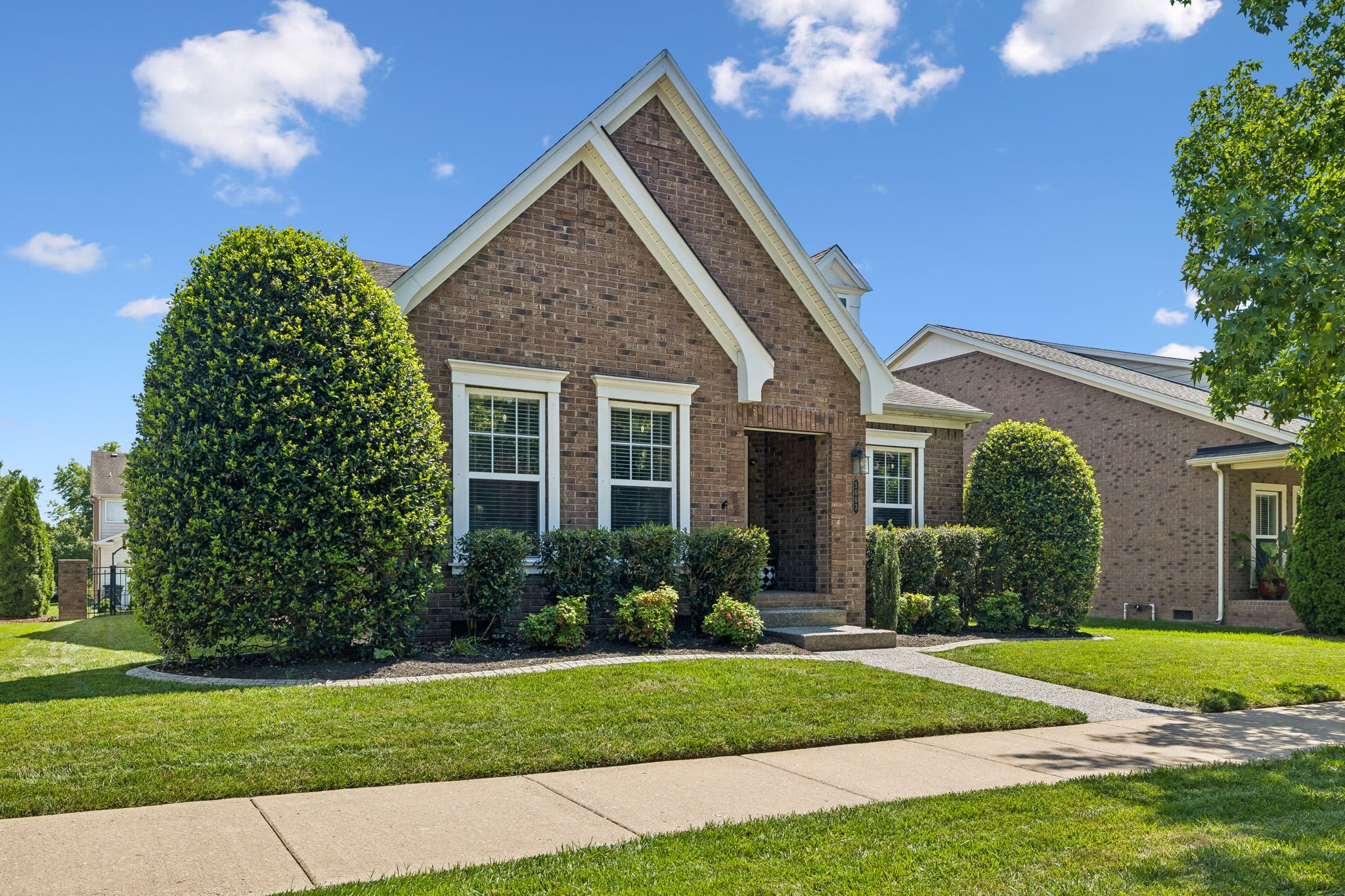 5003 Clover Meadows Dr