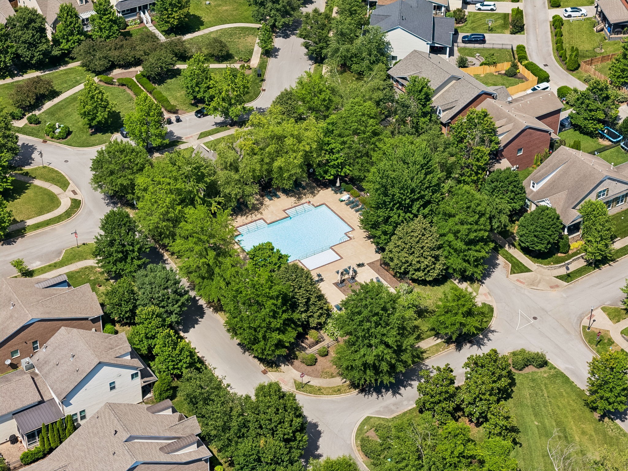 5003 Clover Meadows Dr