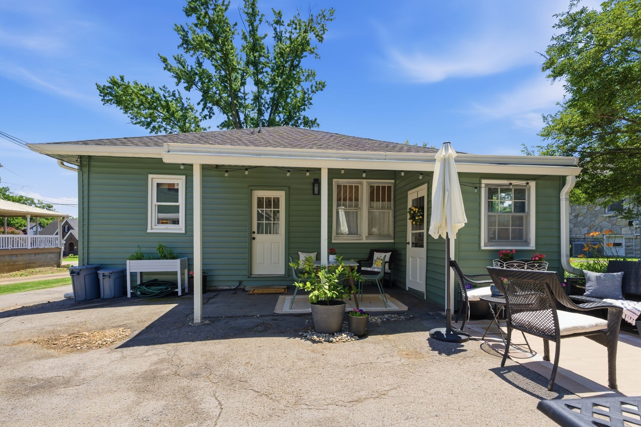 2908 Westmoreland Dr
