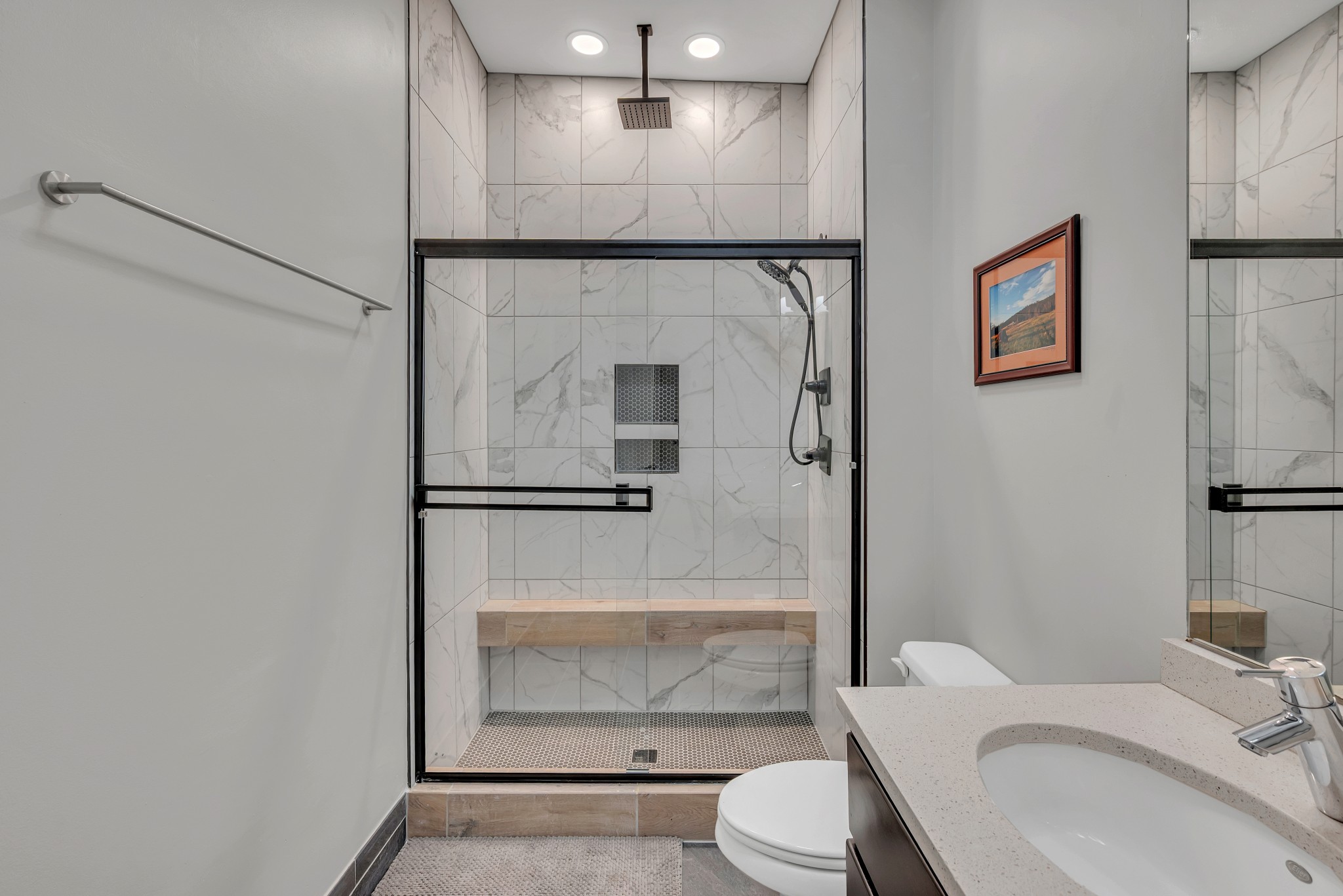 1100 Russell St Unit: 102