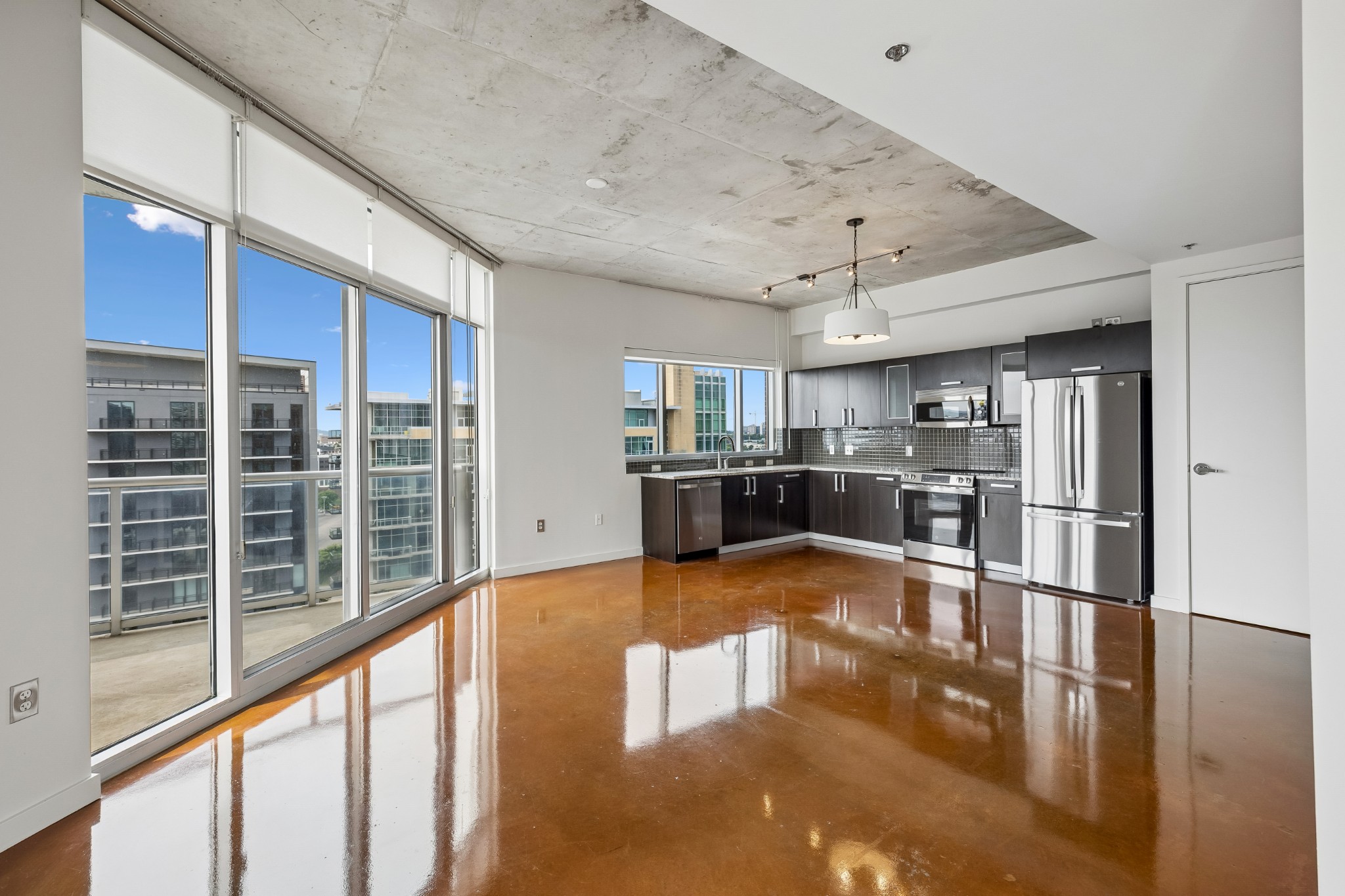600 12th Ave, S Unit: 1914