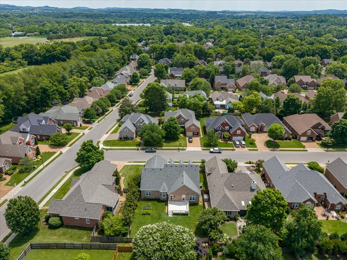 283 Noah Dr