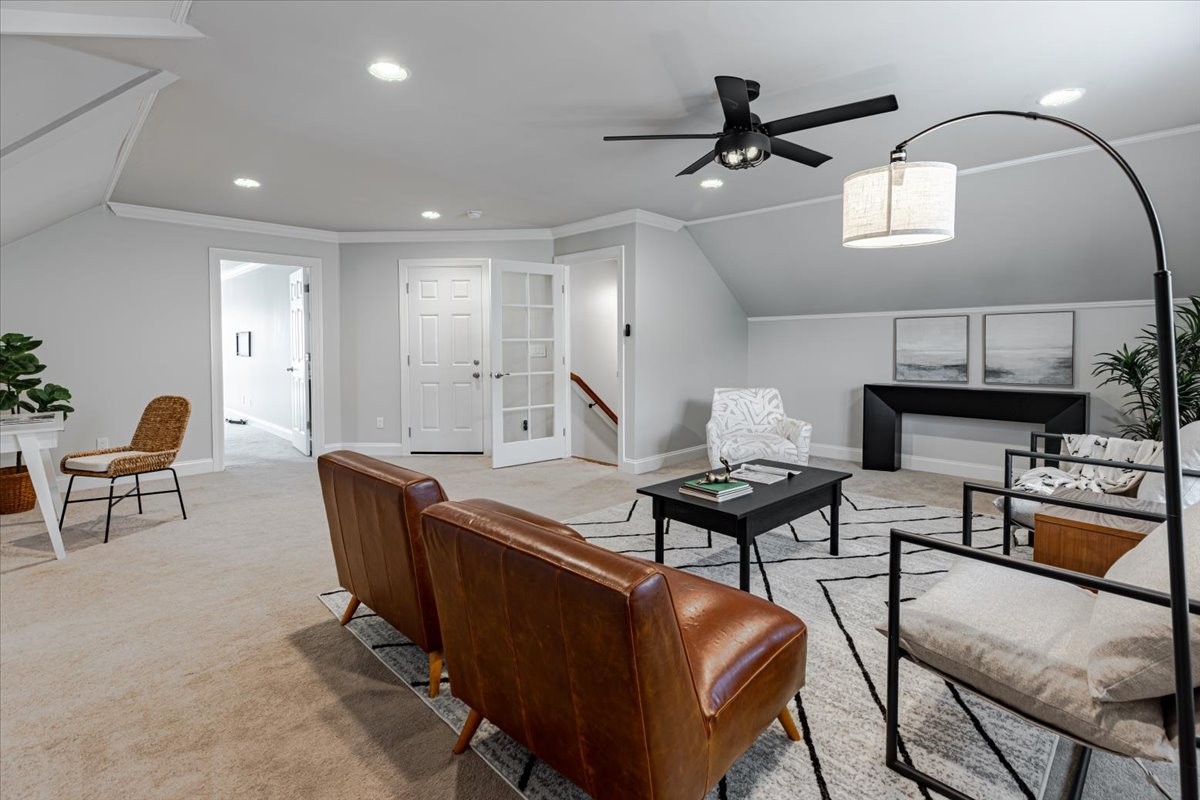 283 Noah Dr