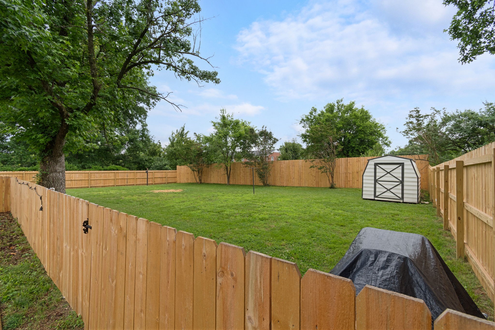 405 Lynn Dr