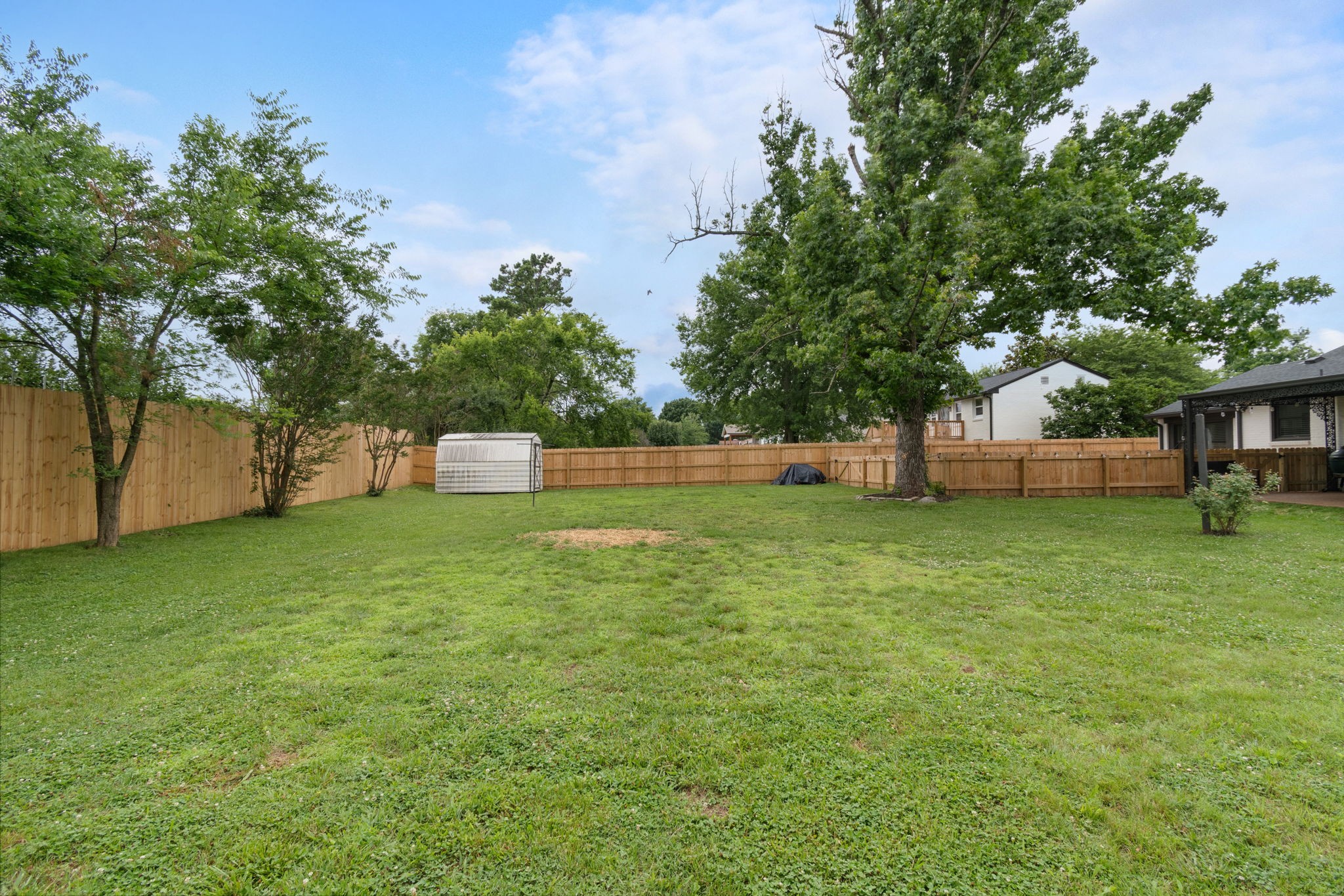 405 Lynn Dr