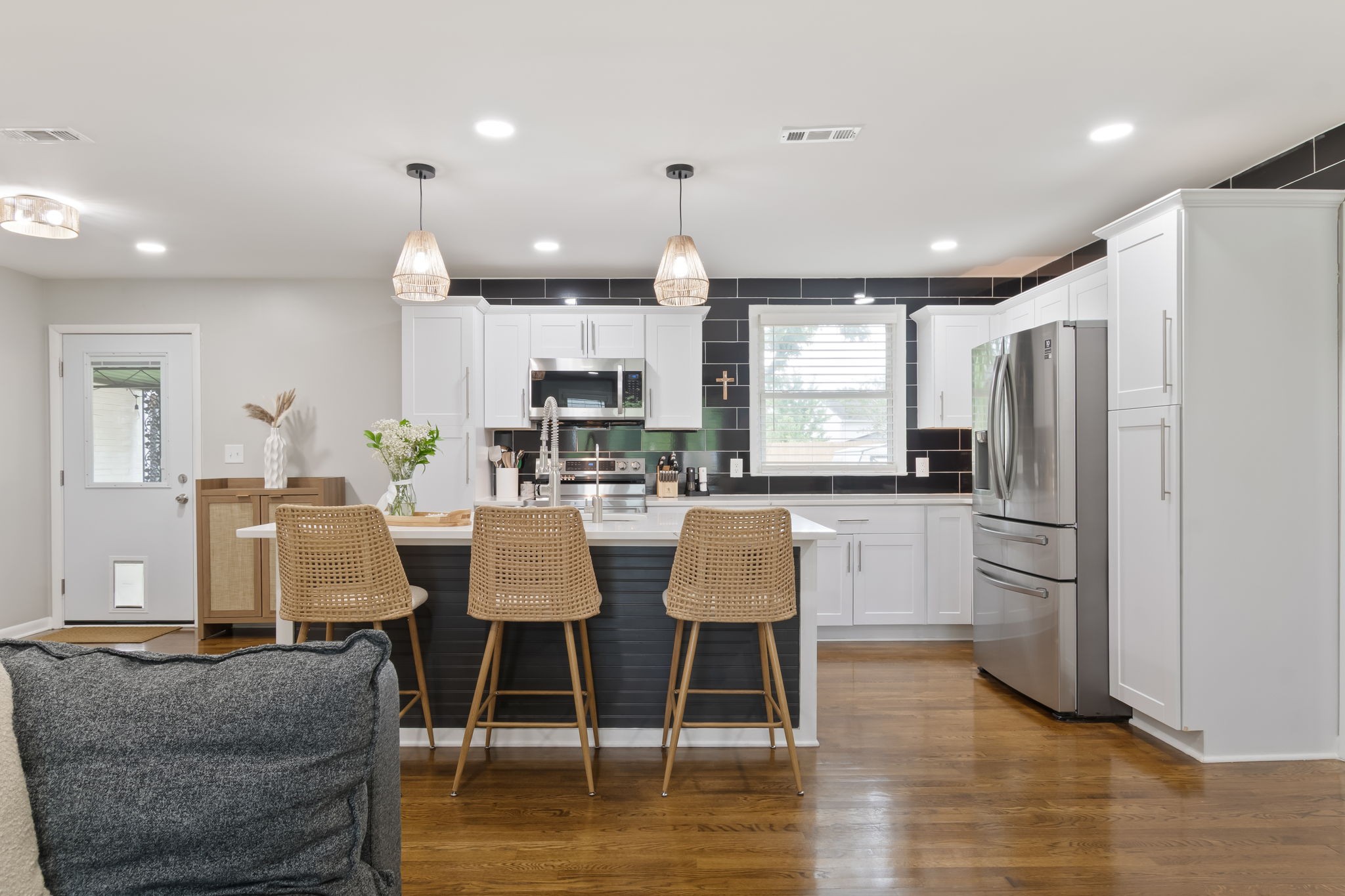 405 Lynn Dr