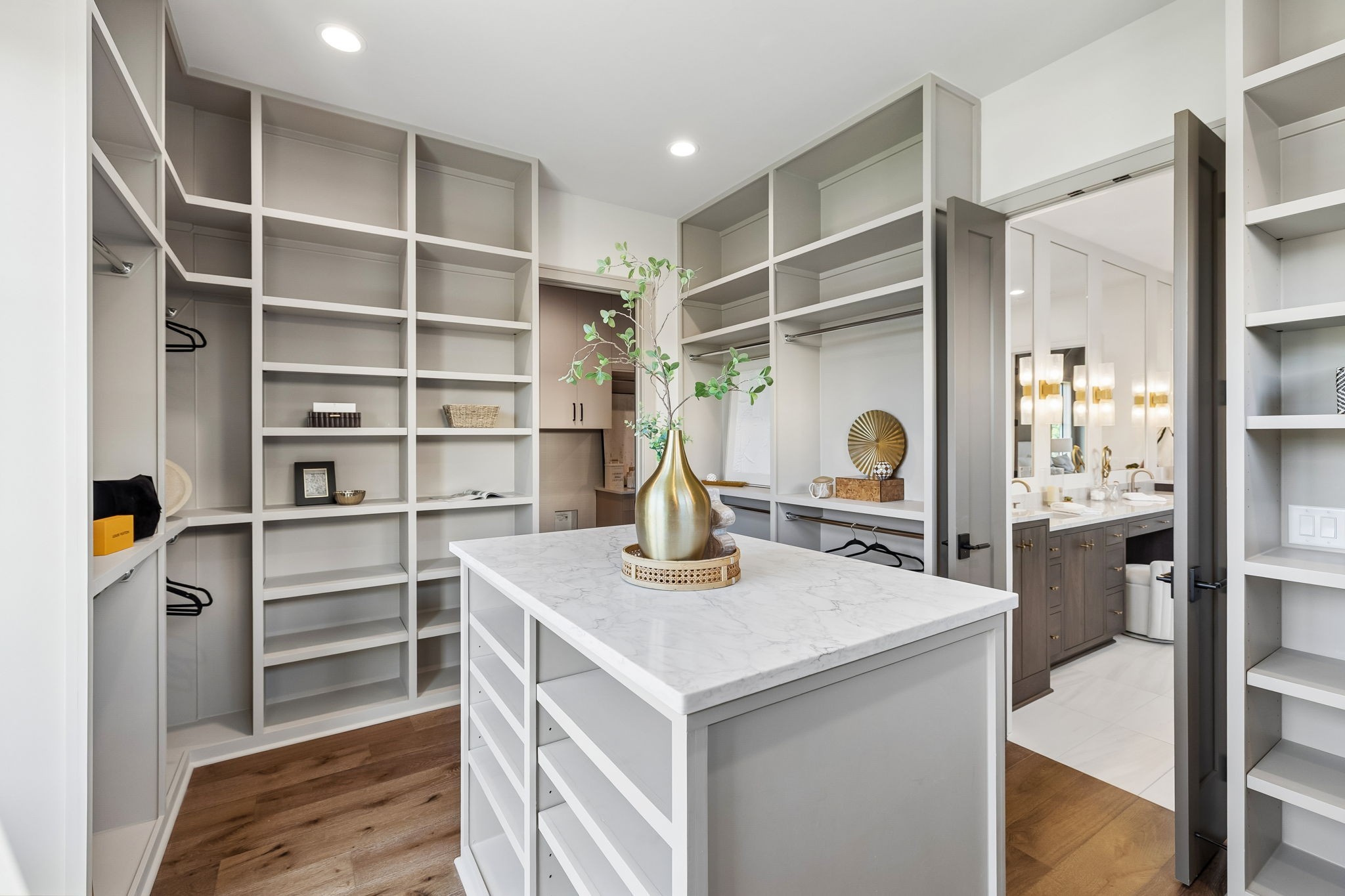 8106 Turning Point Dr