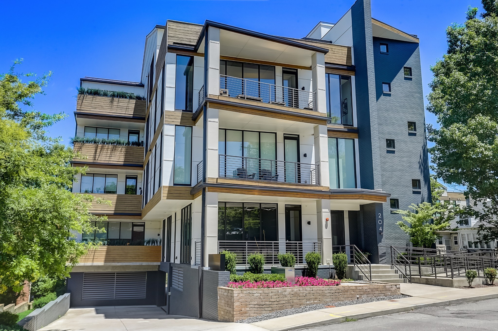 204 Acklen Park Dr Unit: 101