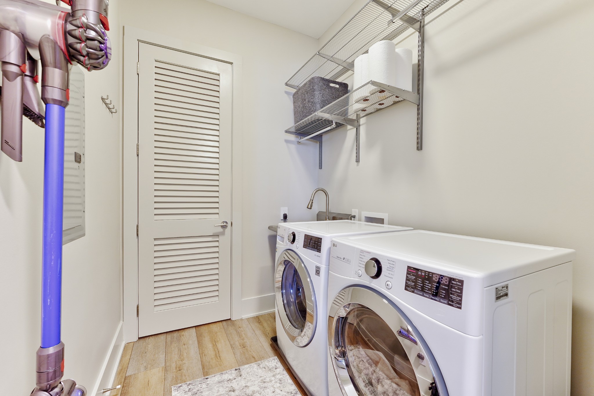204 Acklen Park Dr Unit: 101