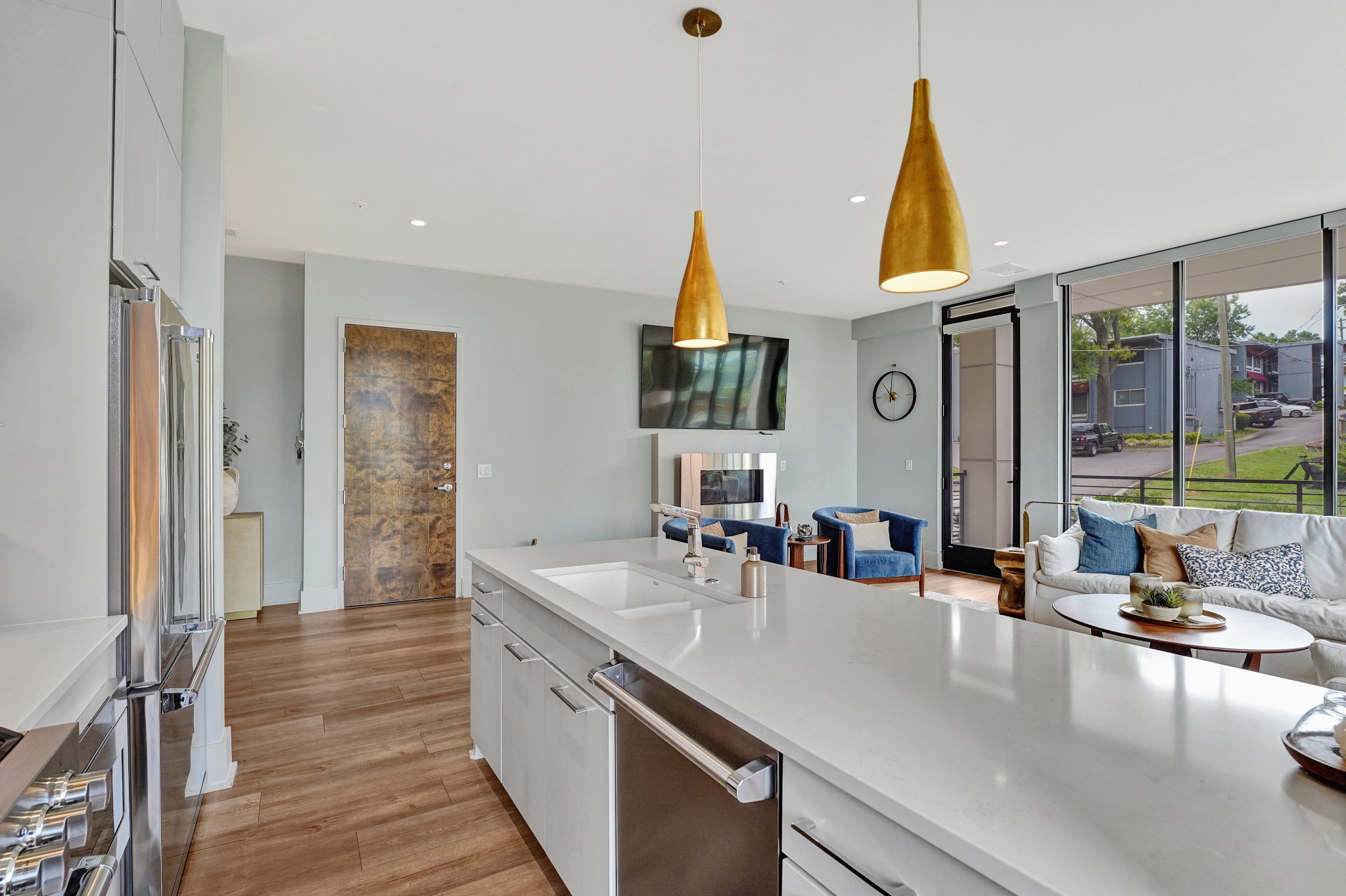 204 Acklen Park Dr Unit: 101