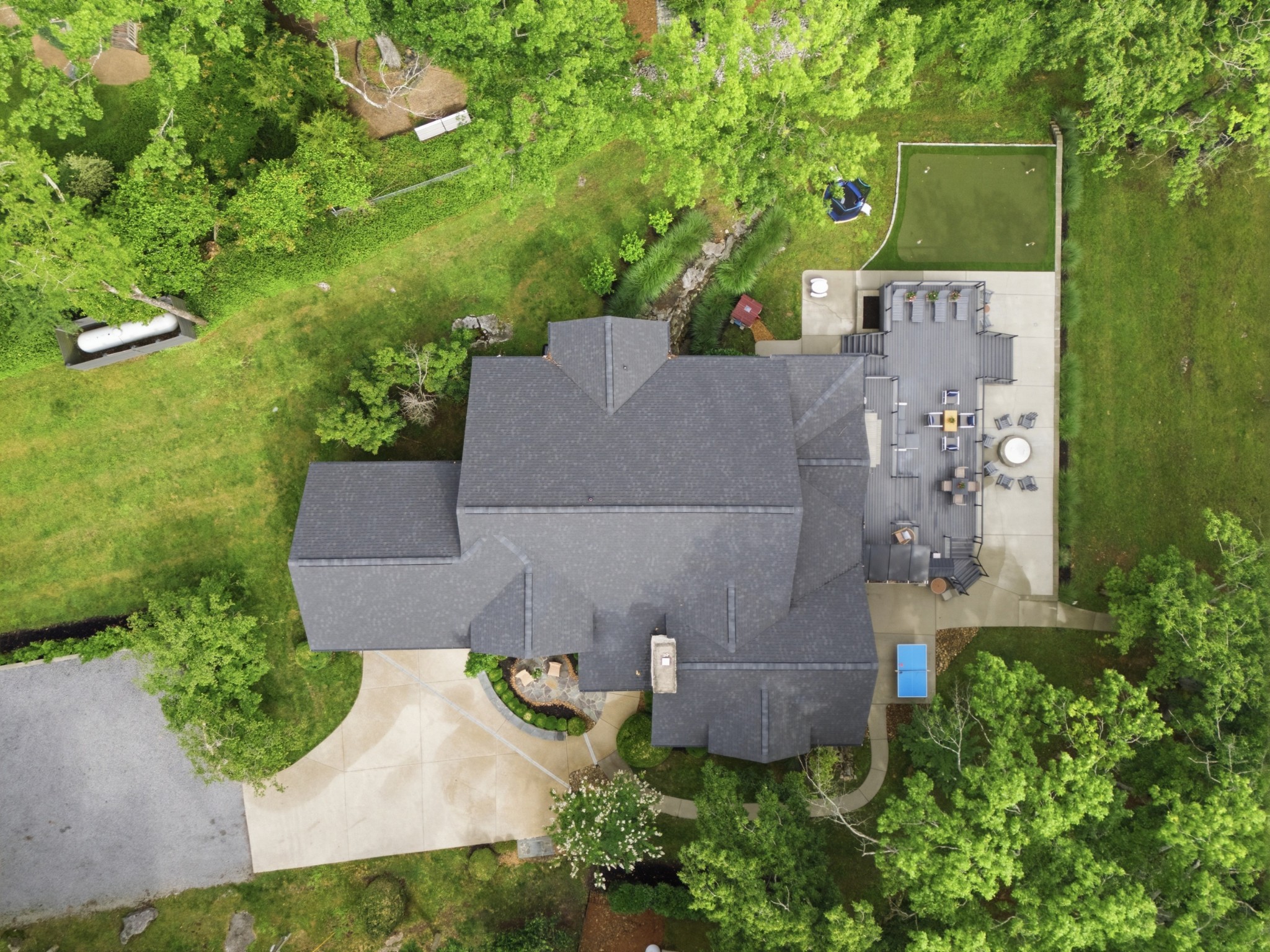 934 Gay Winds Drive