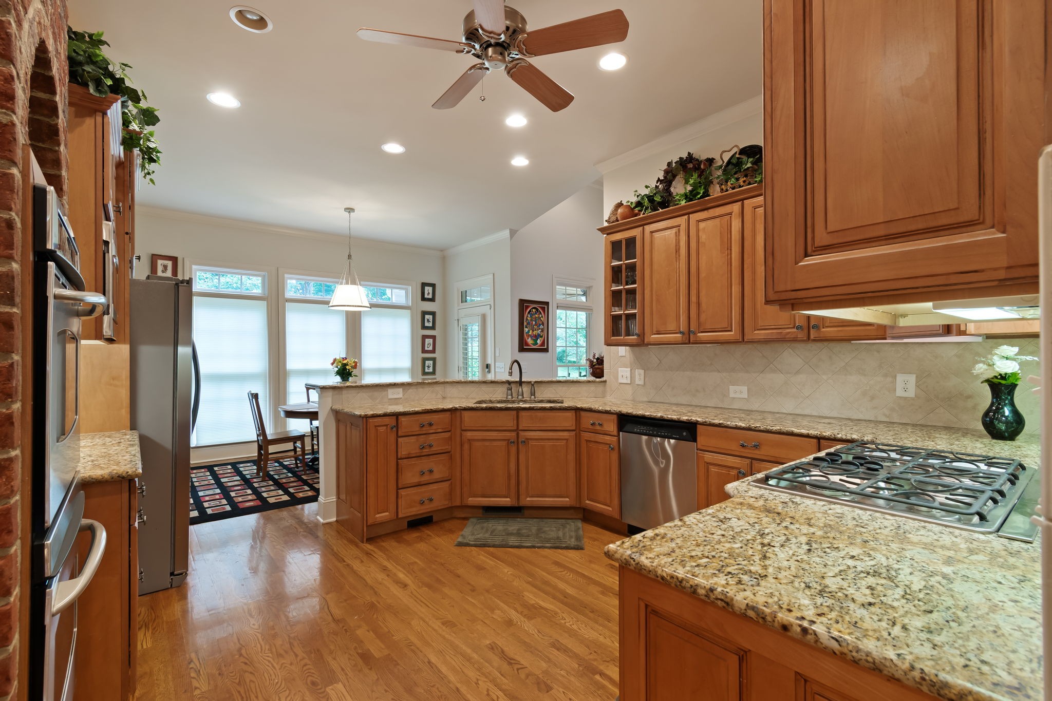 804 Highgrove Cir