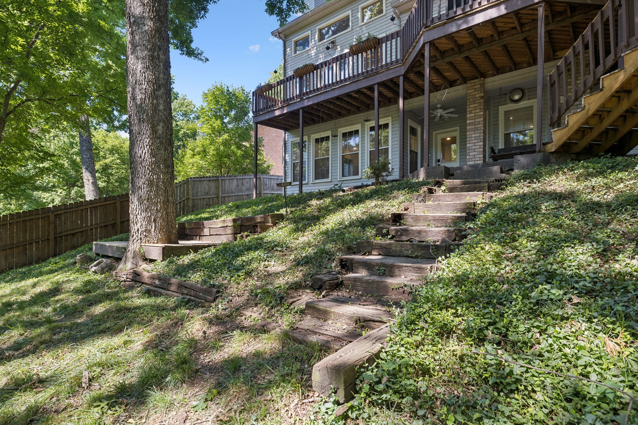 5509 Cottonport Dr