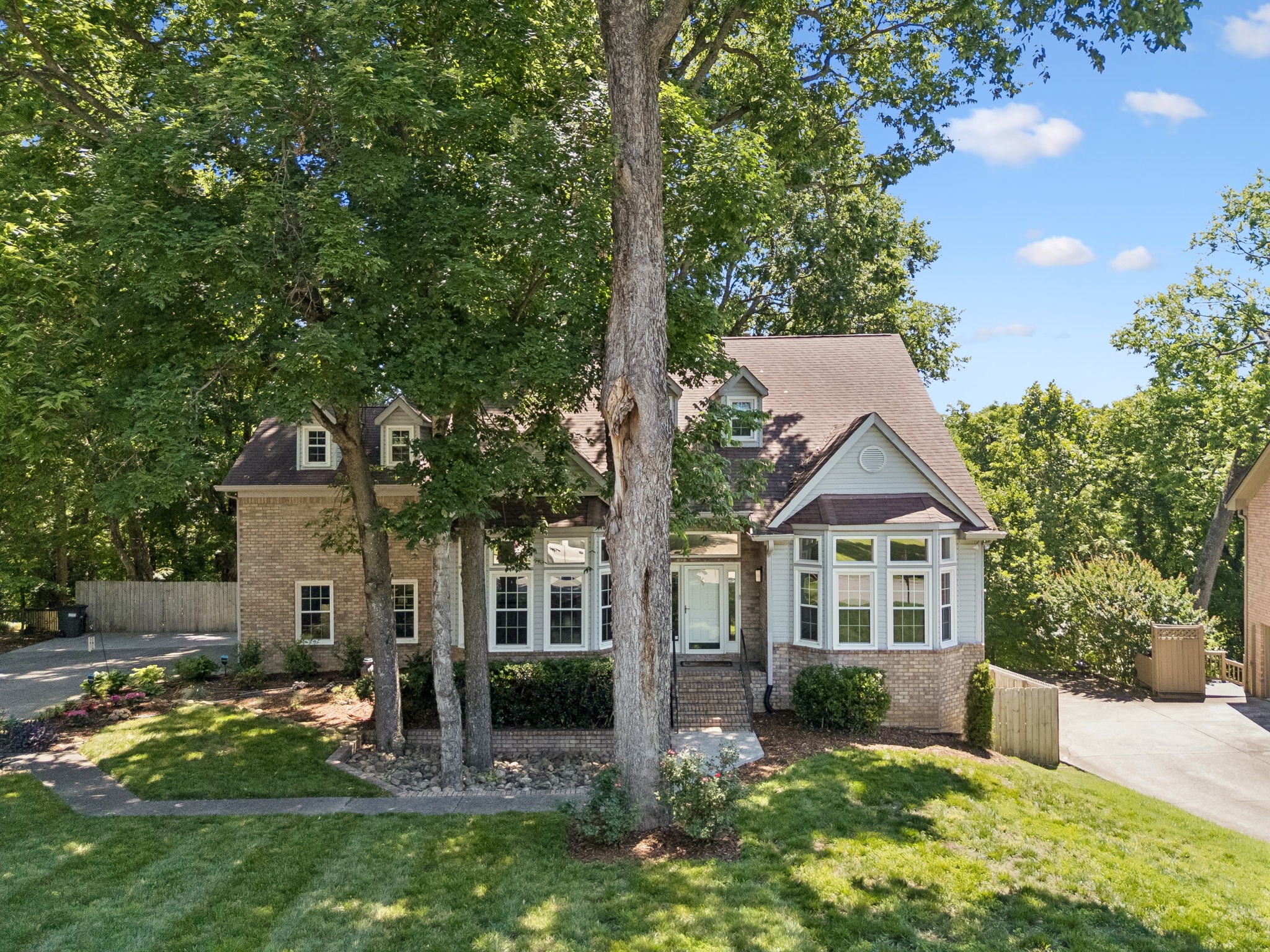5509 Cottonport Dr