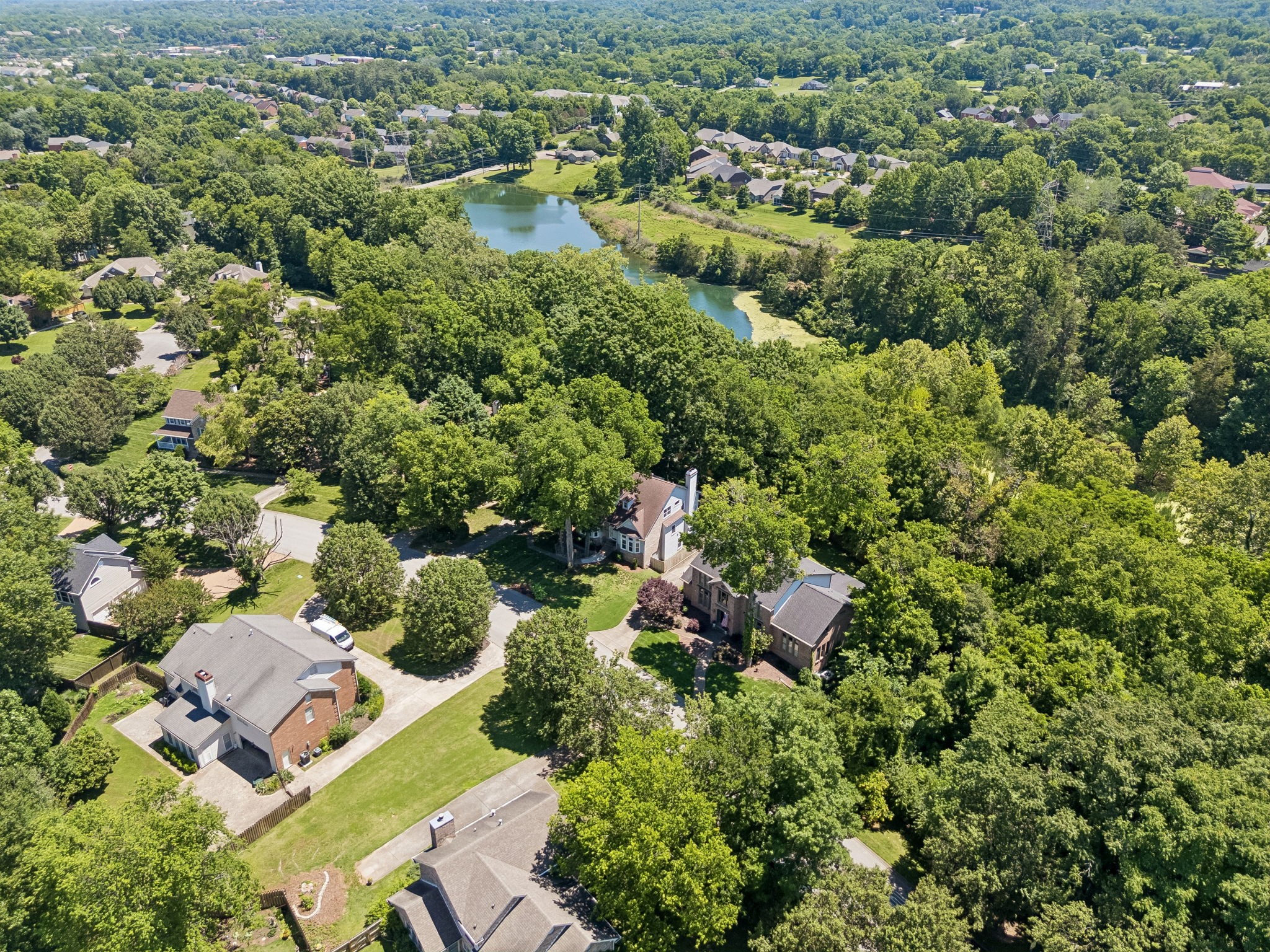 5509 Cottonport Dr