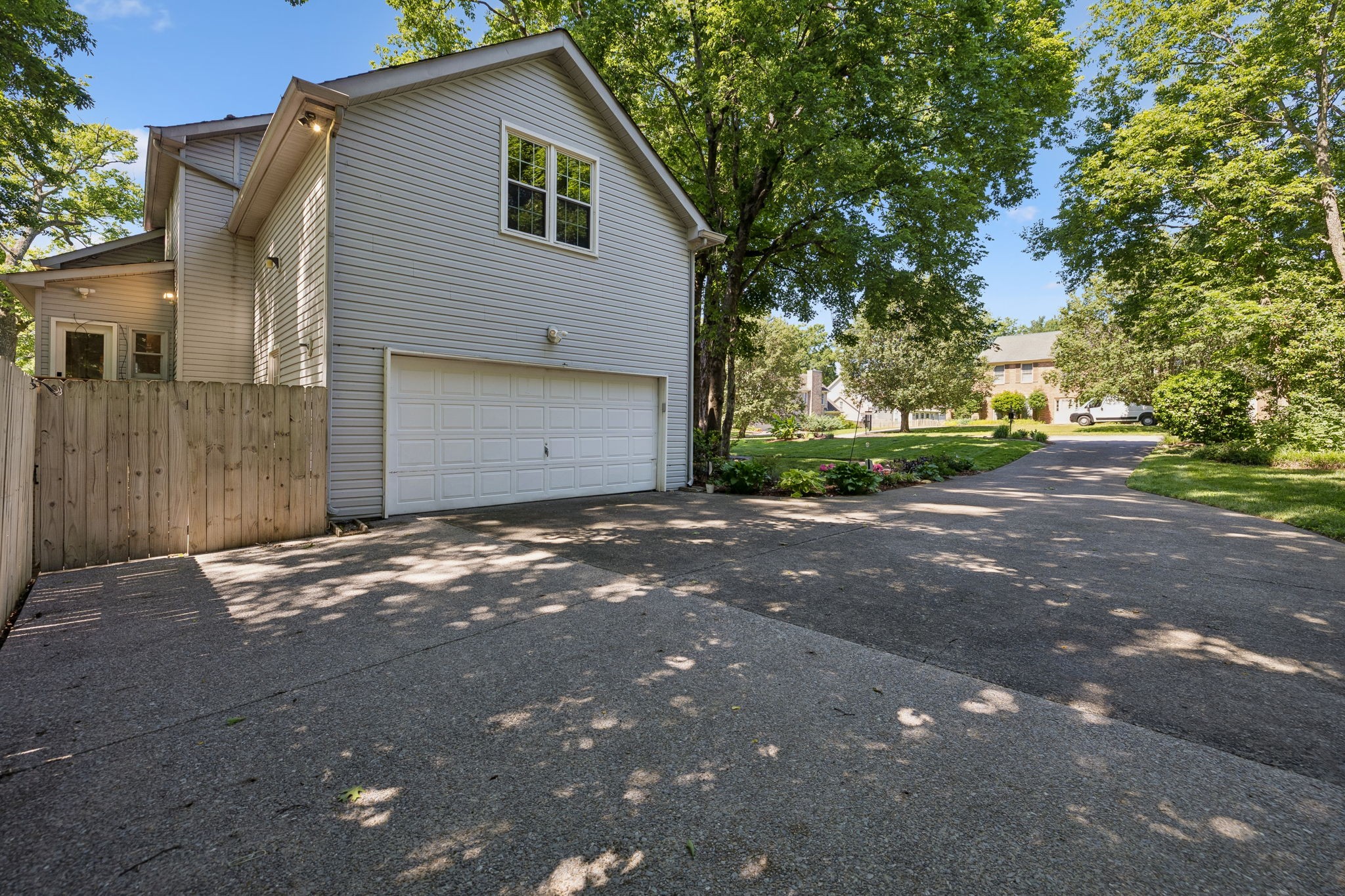 5509 Cottonport Dr
