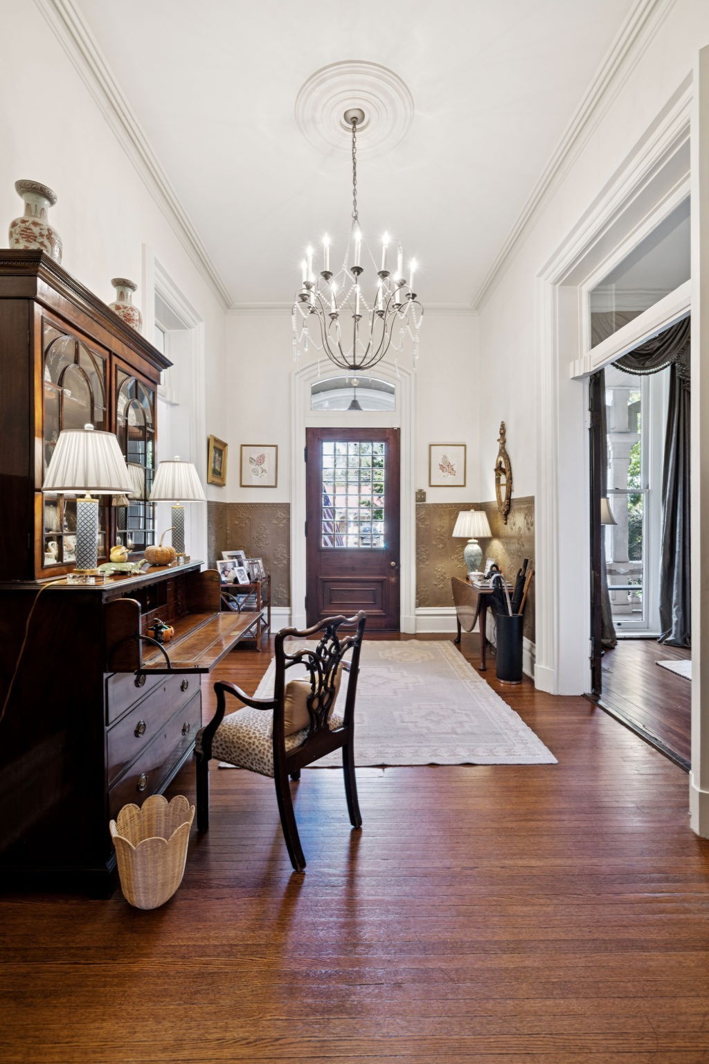 214 3rd Ave, S