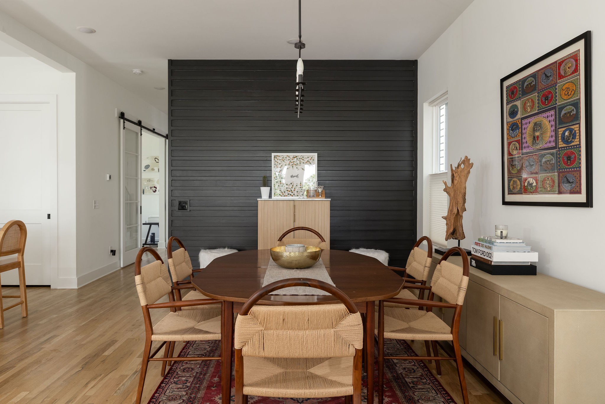303A Riverside Dr