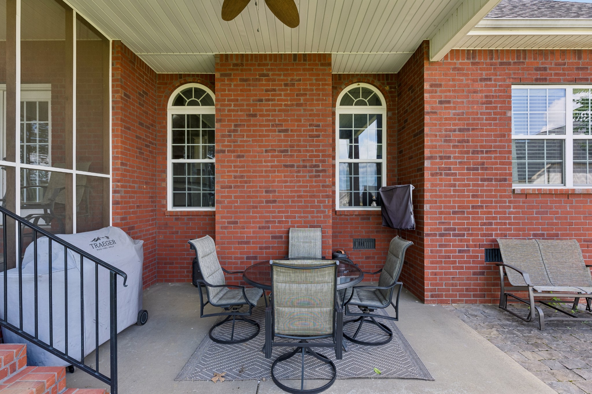 1210 Lila Dr