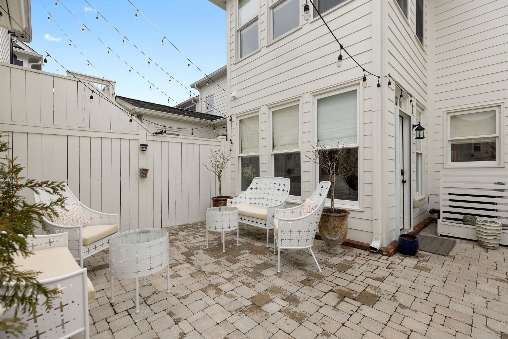 226 Pearl St