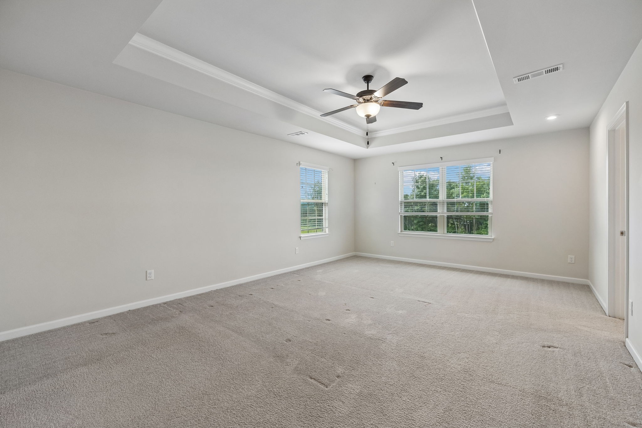 659 Castle Rd