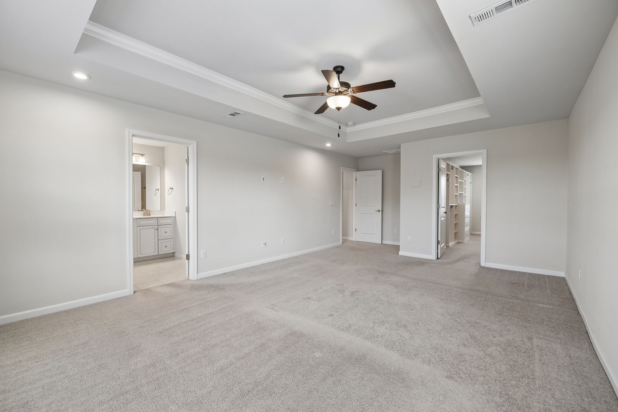 659 Castle Rd