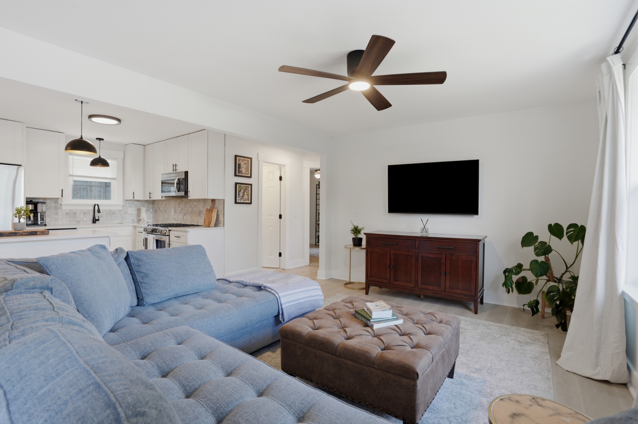 628 Maplewood Ln