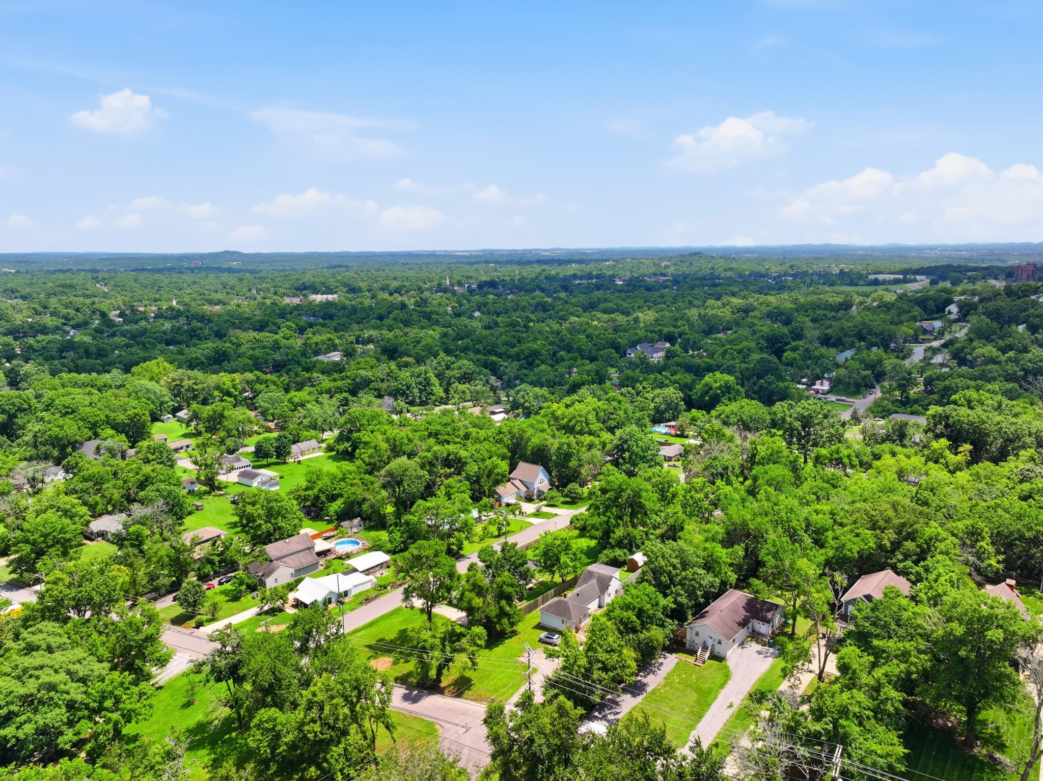 628 Maplewood Ln