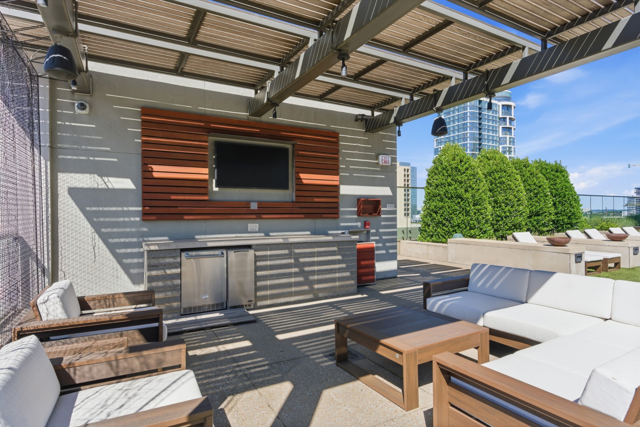 1212 Laurel St Unit: 1202
