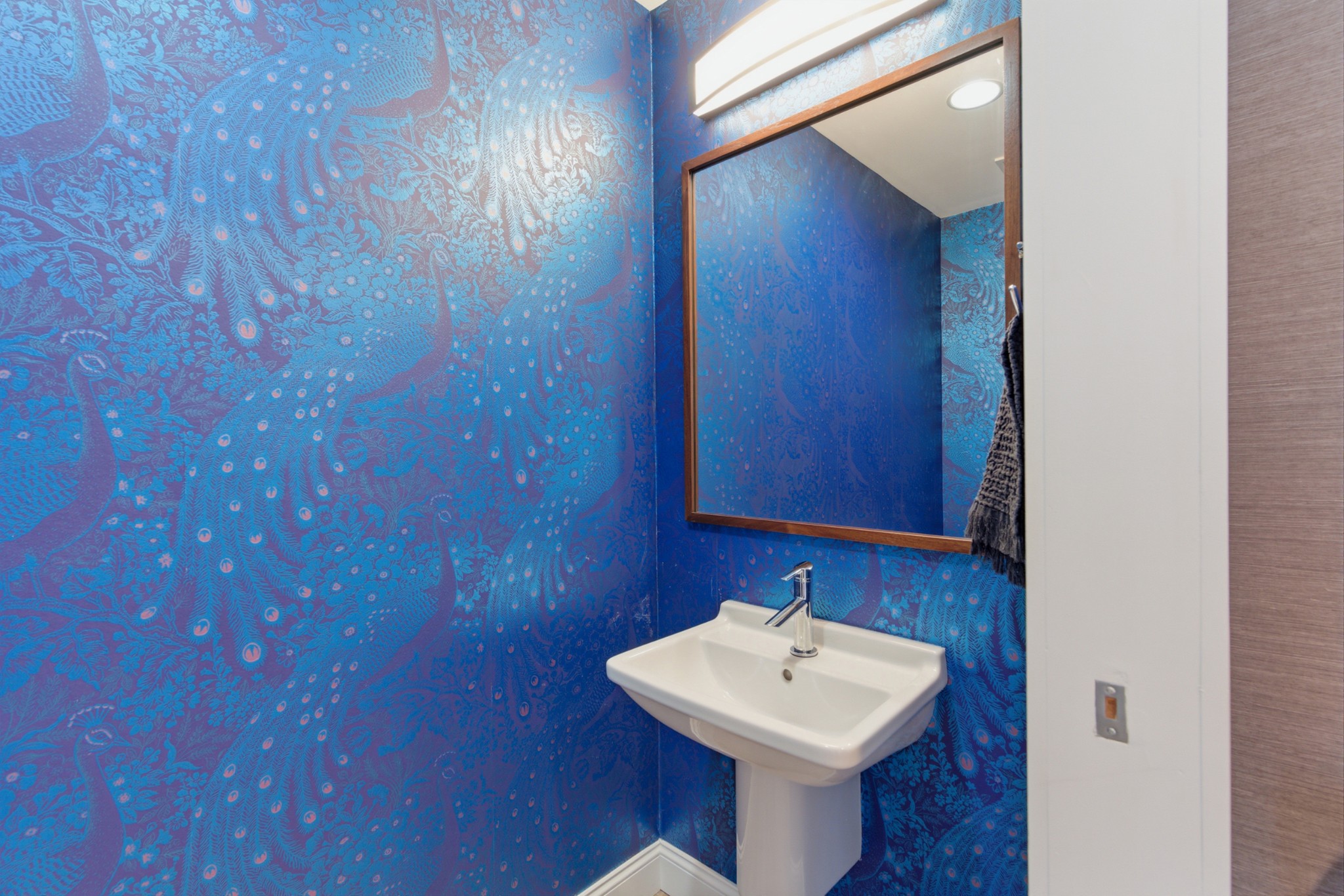 1212 Laurel St Unit: 1202