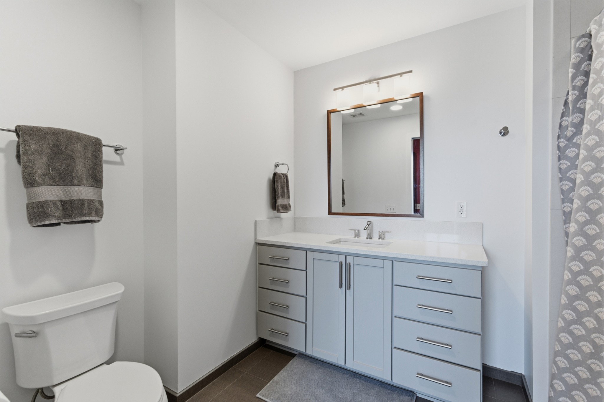 1212 Laurel St Unit: 1202