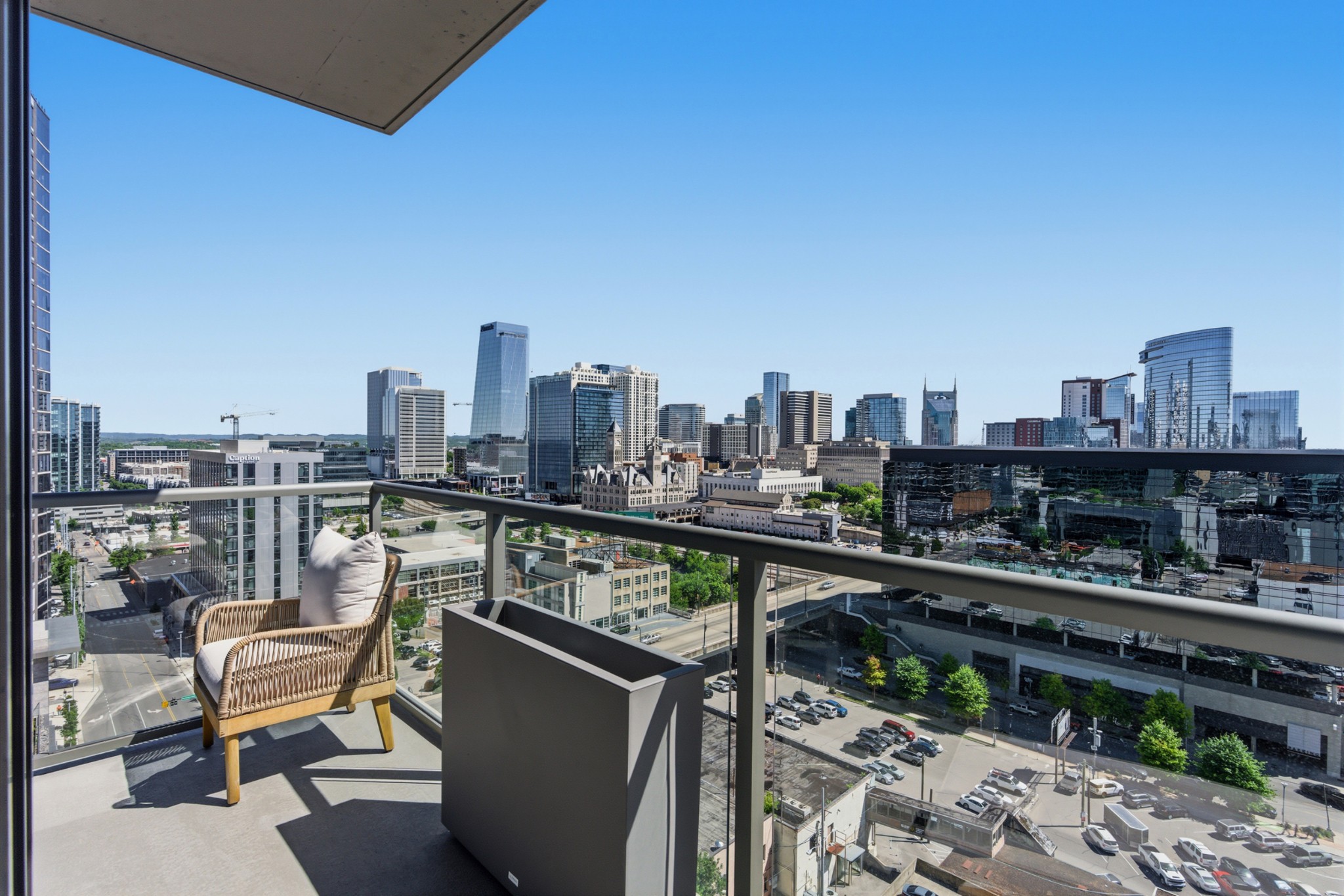 1212 Laurel St Unit: 1202